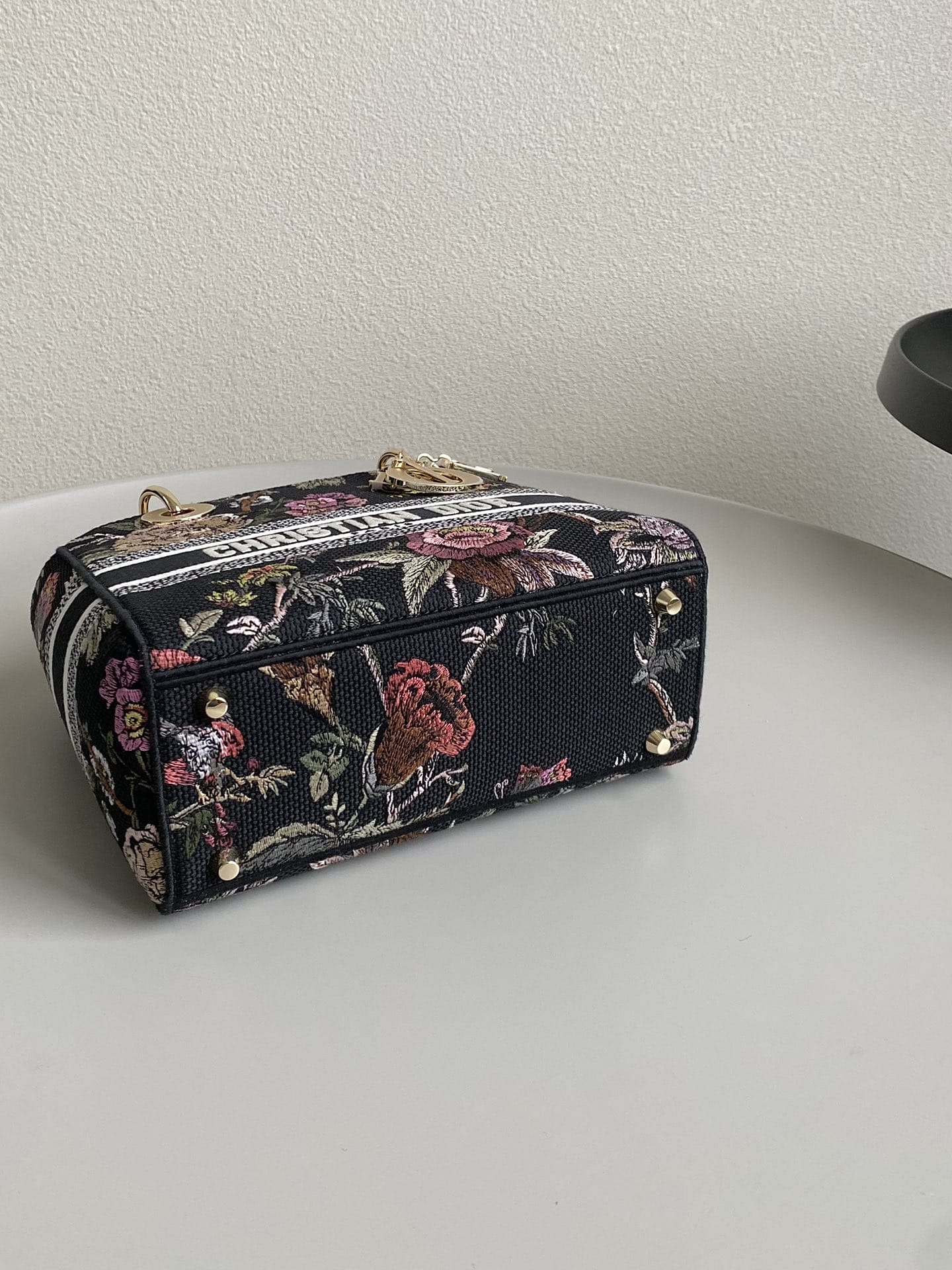 Medium Lady D-Lite Bag Multicolor Jardin Botanique Embroidery