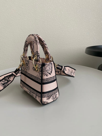 Mini Lady D-Lite Bag Powder Pink Jardin Botanique Embroidery