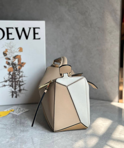 Puzzle Bag Milk Tea