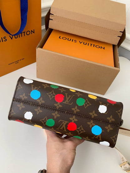 LV  x YAYOI KUSAMA OnTheGo PM Painted Dots