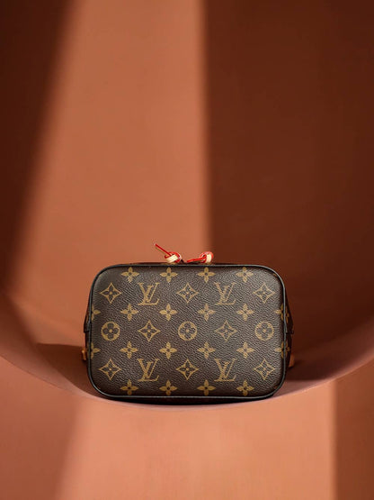 LV NéoNoé BB Monogram