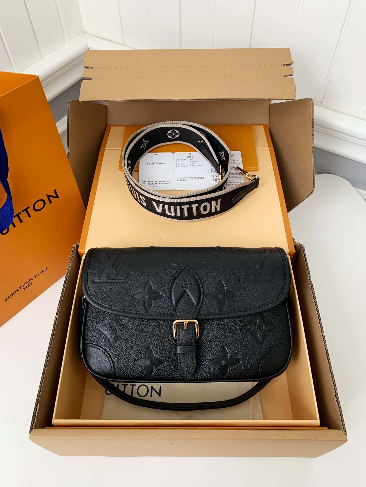LV Diane Satchel Black