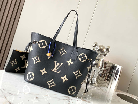 LV Neverfull MM Black/Beige