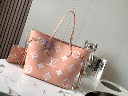 LV Neverfull MM Trianon Pink/Crème