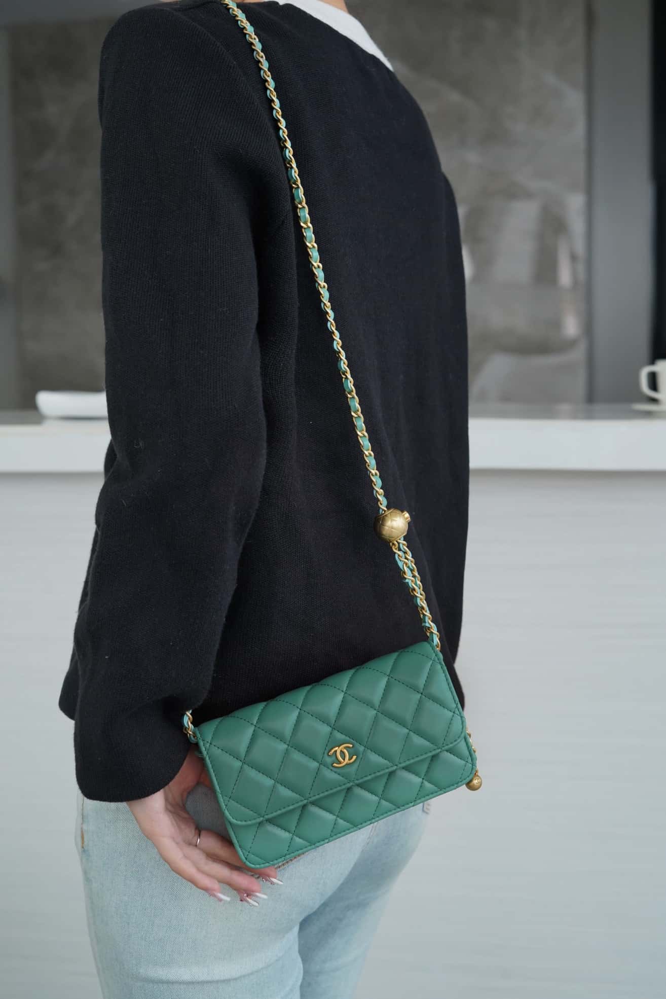 CC Flap Phone Holder with Chain Turquoise