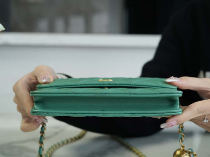 CC Flap Phone Holder with Chain Turquoise