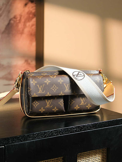 LOUIS VUITTON Vivacite