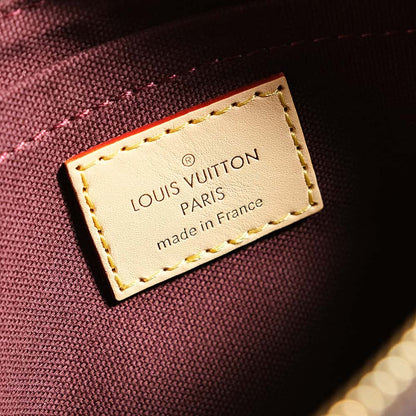 LOUIS VUITTON Vivacite