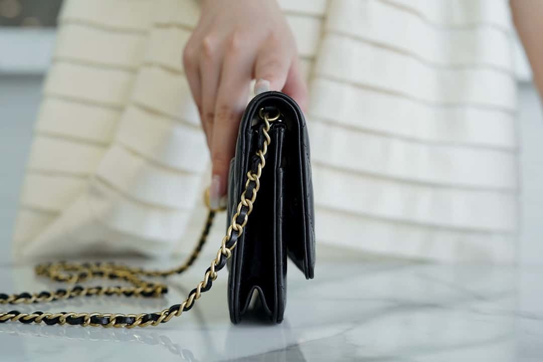 CHANEL Wallet On Chain Black