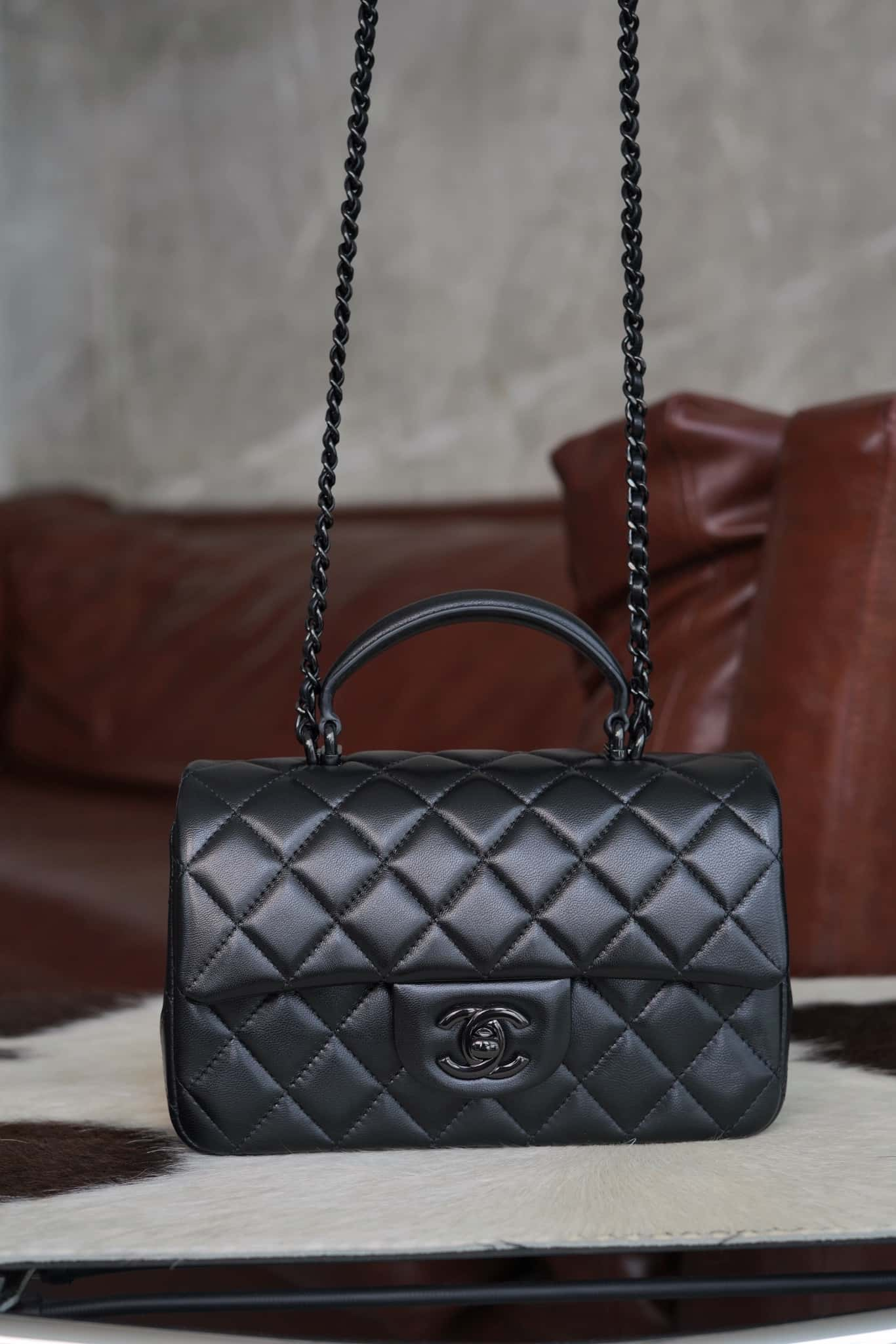 CHANEL Classic Flap So Black