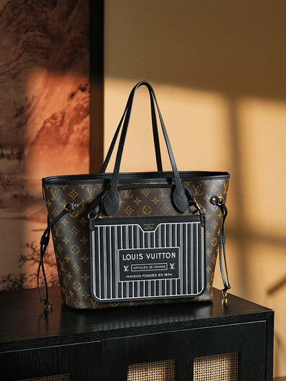 LV Neverfull Inside Out MM