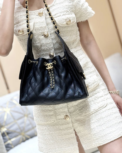 CC 25 Small Hobo Bag Black