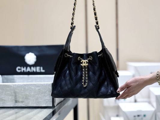 CC 25 Small Hobo Bag Black