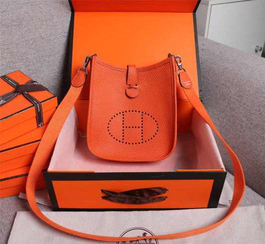 HERMES Evelyne Bag Mini Orange