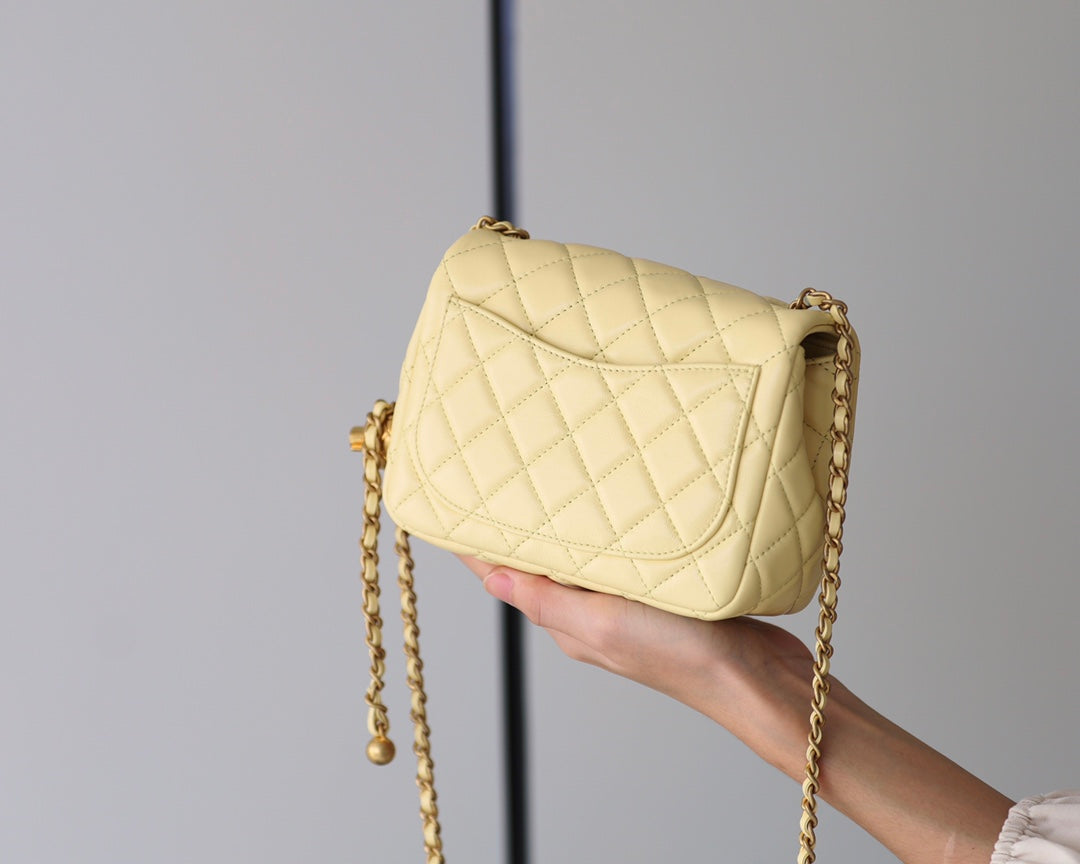 Chanel discount yellow flap