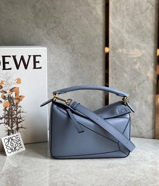 LOEWE Puzzle Bag Atlantic Blue