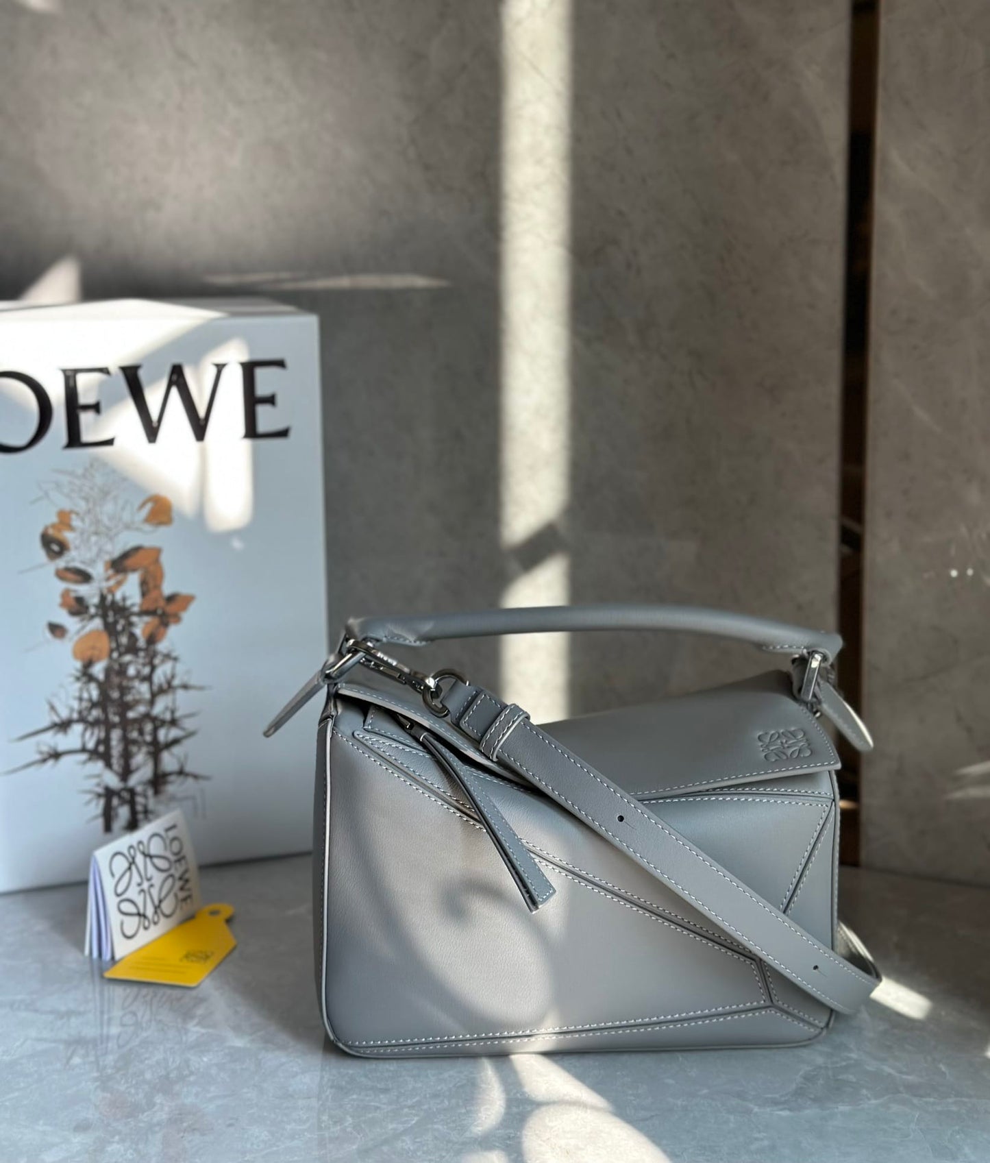 LOEWE Puzzle Bag Pearl