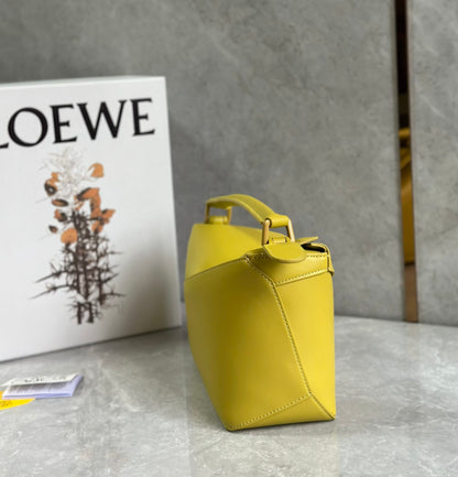 LOEWE Puzzle Bag Yellow Monochrome