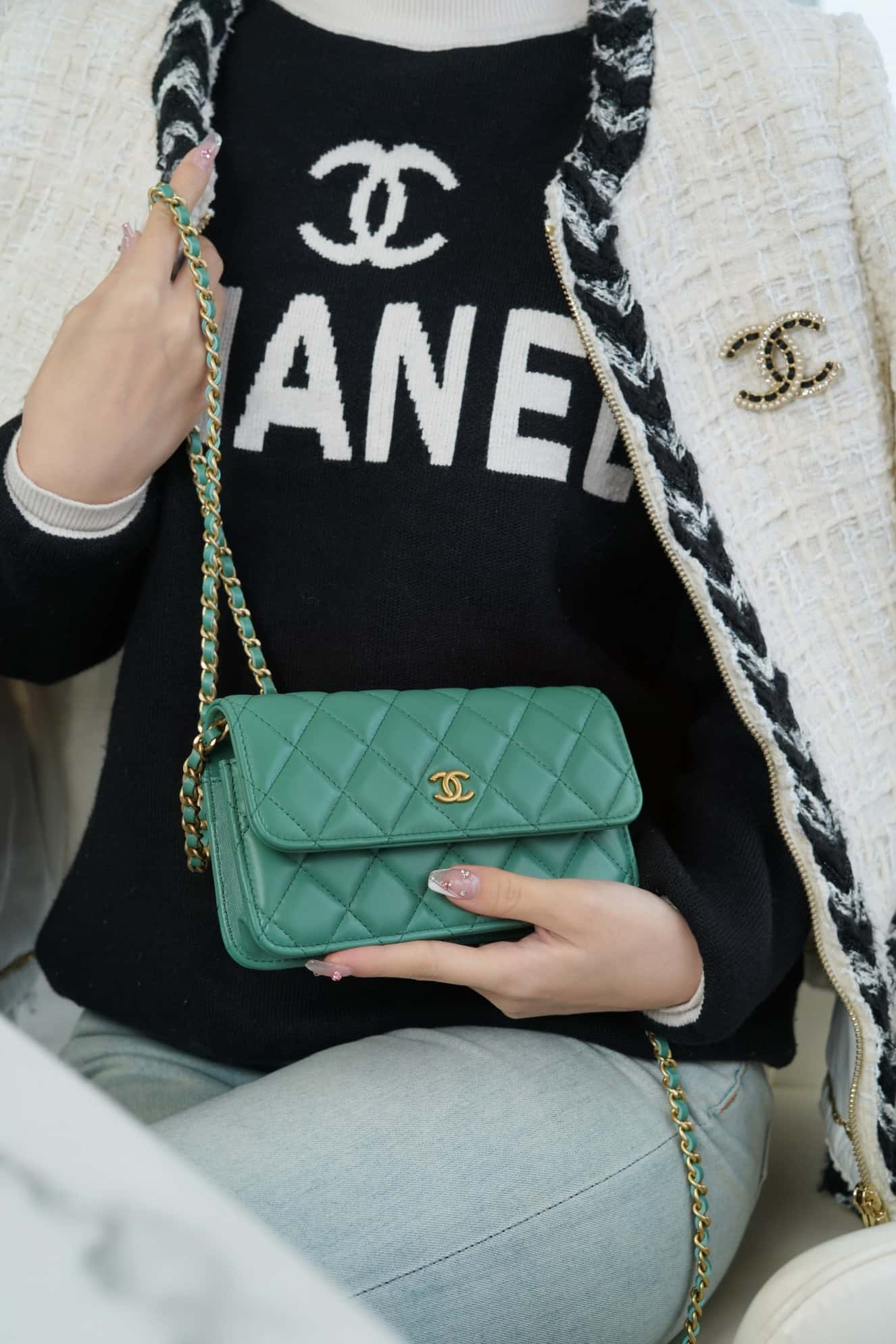 CHANEL Flap Phone Holder with Chain Turquoise